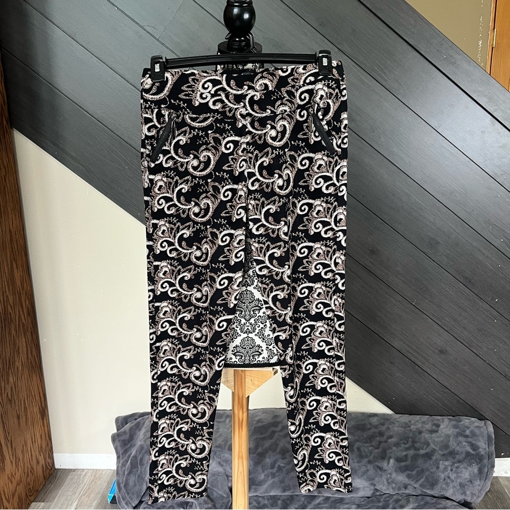 💥Coco & Carmen Patterned Stretch‎ Pants💥